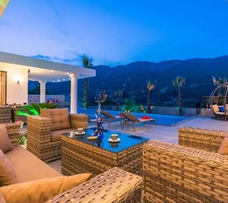 Ferzan Hotel 4*